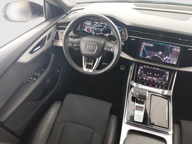 Audi Q8 (2023) 50 TDI - fotka 7 z 19