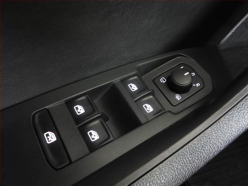 Škoda Kodiaq (2022) Laurin&Klement 2.0 TDI - fotka 16 z 18