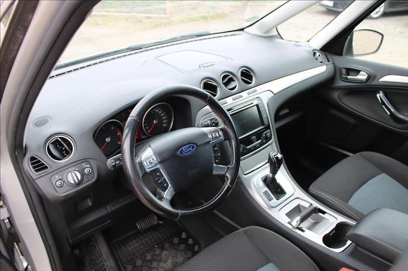 Ford Galaxy 2,0 TDCi  AUTOMAT, 7 - MÍST - fotka 10 z 26