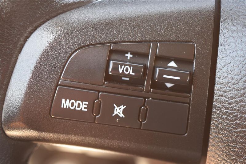 Mazda 3 1,6 I 77KW KLIMA NOVÁ STK - fotka 36 z 47