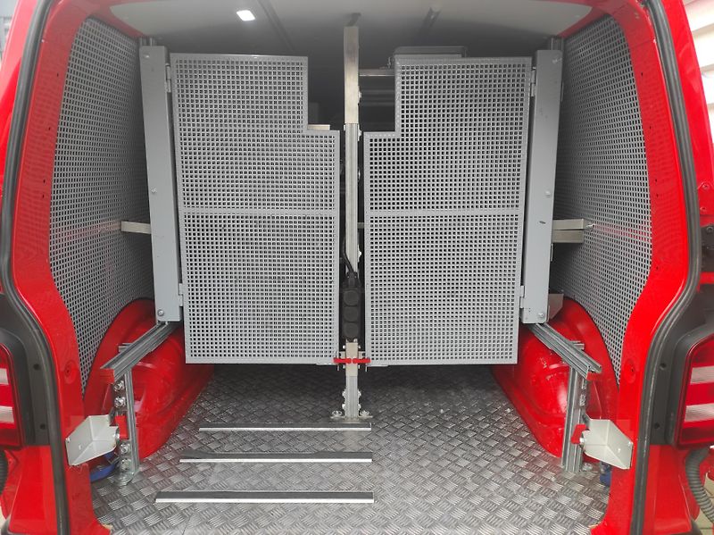 Volkswagen Transporter 2,0TDi DSG,Long,Dílna,2xDveře - fotka 30 z 45