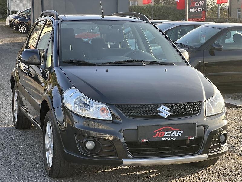 Suzuki SX4 1.6i 4x4 NAVI KLIMATIZACE ALU - fotka 3 z 32