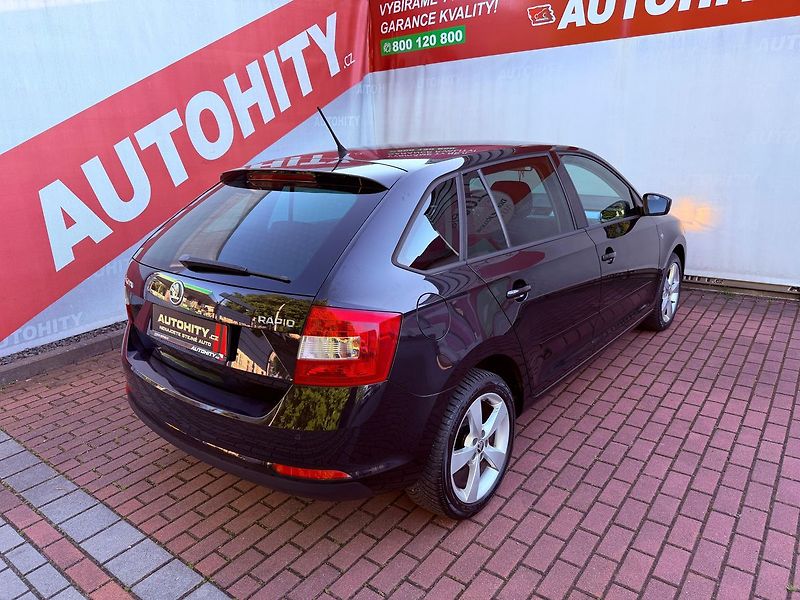 Škoda Rapid 1.4 TSi Elegance DSG Spaceback - fotka 6 z 25
