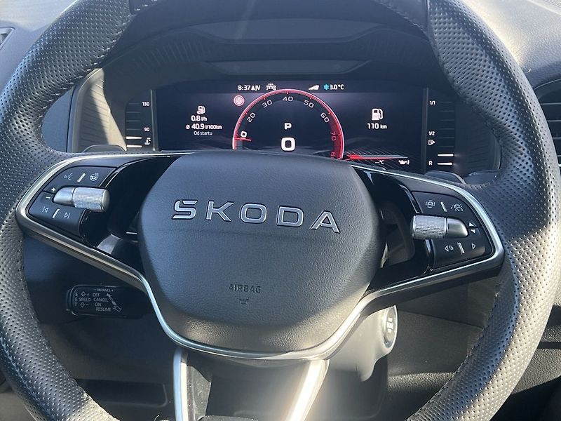 Škoda Karoq Sportline 1.5 TSI 110 kW - fotka 23 z 37
