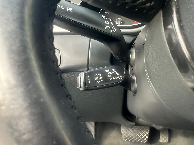Audi A4 (2012) 2.0TDi,105KW,VYHŘ.SED.,TEMP. - fotka 18 z 27
