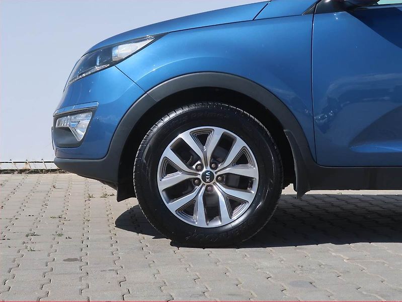 Kia Sportage (2014) Gold 2.0 GDI, Serv.kniha - fotka 14 z 17