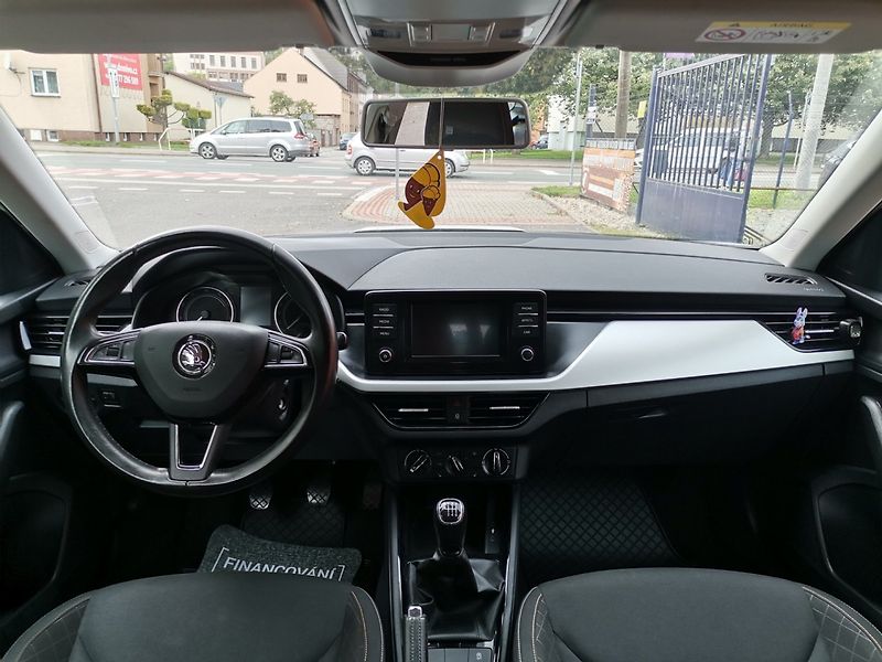 Škoda Kamiq (2020) 1.0TSi 85kw ACC PDC Winter - fotka 11 z 27