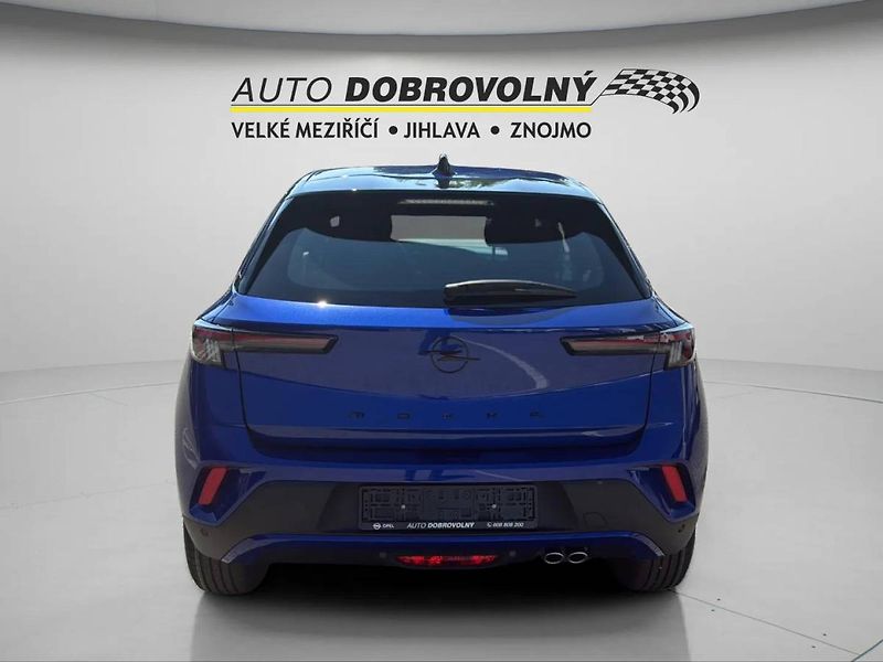 Opel Mokka Edition 1.2 TURBO (100 kW/ 136 - fotka 6 z 23
