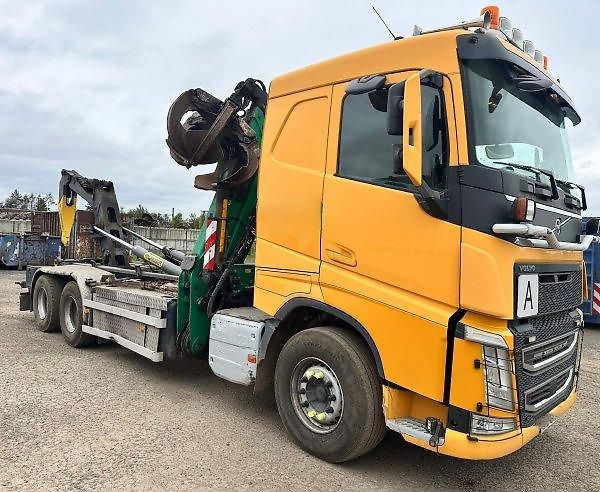 Volvo FH (2015) 6x2 kovošrot + Palfinger - fotka 1 z 10