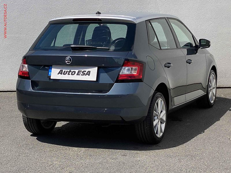 Škoda Fabia (2014) 1.2 TSi, AC, tempo - fotka 4 z 17