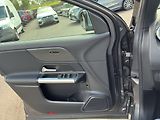 Mercedes-Benz GLA 200 d - náhled 22
