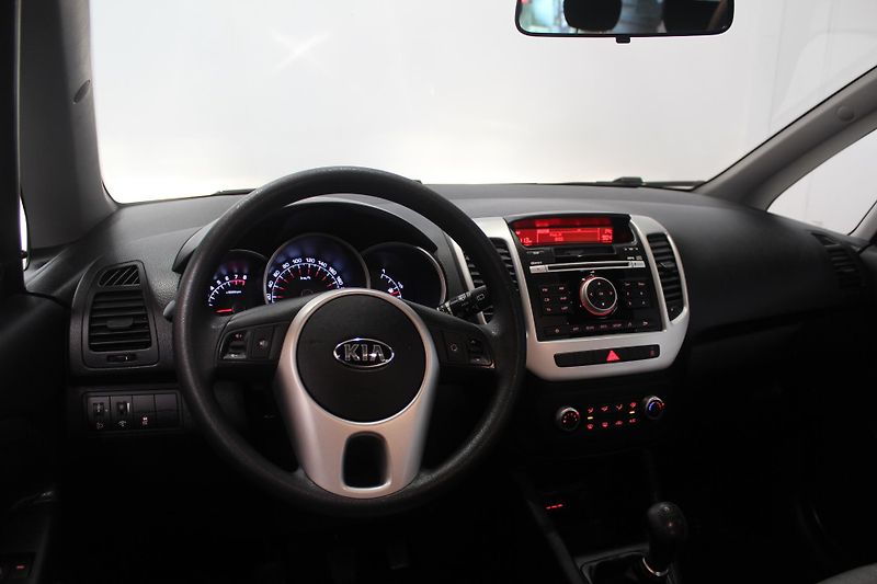 Kia Venga (2016) 1.4 66kW Klima ČR - fotka 27 z 30