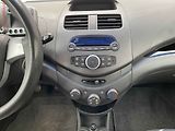 Chevrolet Spark (2011) 1.0i, AC - náhled 12