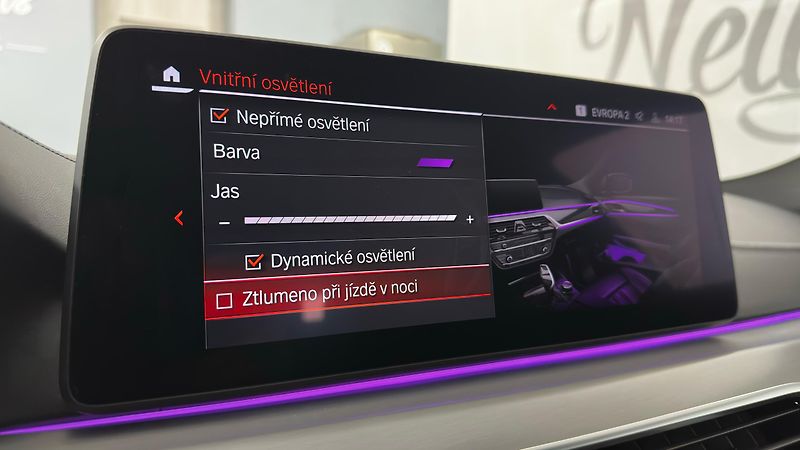 BMW Řada 5 540XD, maximální výbava! - fotka 49 z 62