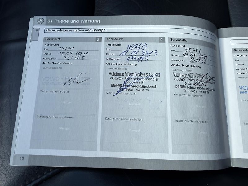 Volvo V70 2.4 D5 KŮŽE NAVIGACE SERVISKA - fotka 36 z 44