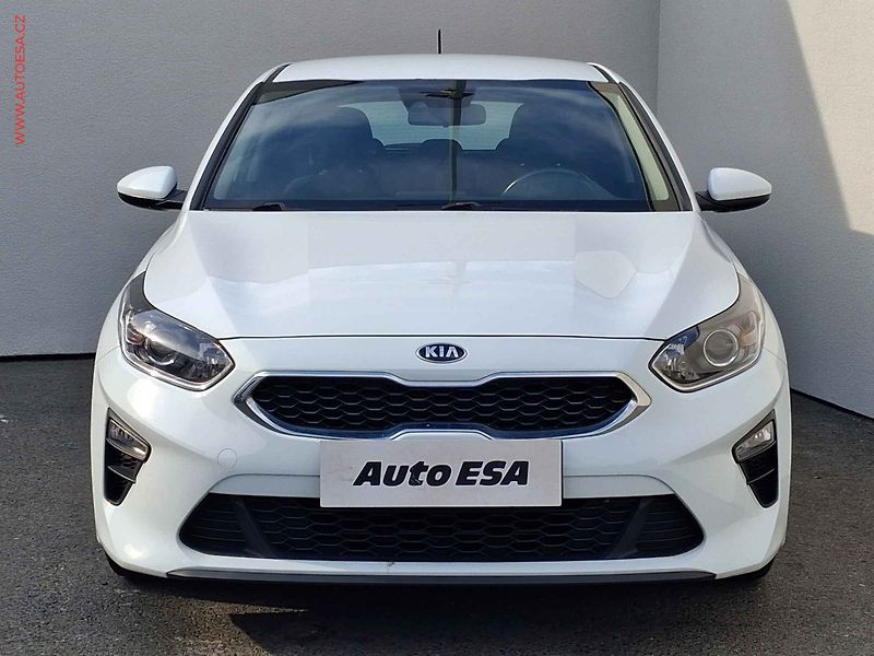 Kia Ceed (2019) 1.4CVVT, 1.maj,ČR, AC, tempo - fotka 2 z 16