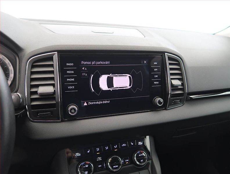 Škoda Karoq (2021) Style 2.0 TDI, Serv.kniha - fotka 18 z 25