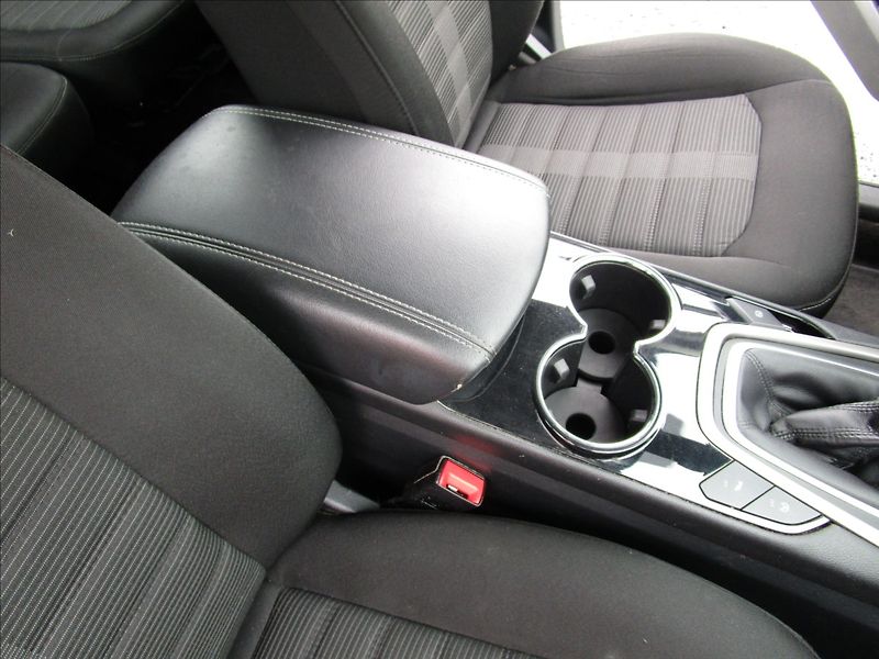 Ford Galaxy 1.5 EcoBoost, aut. Klima, 7 mí - fotka 19 z 46