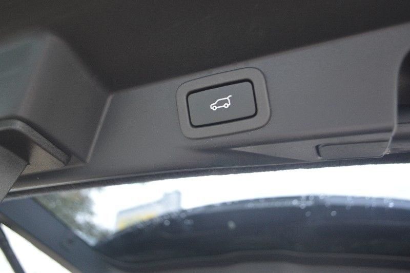 Land Rover Range Rover Sport - fotka 20 z 27