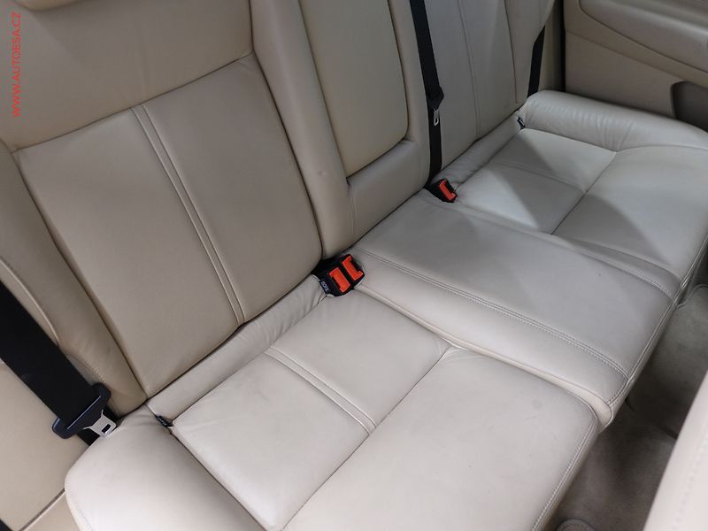 Ford Mondeo (2009) 2.0TDCi, AC, park.čidla - fotka 13 z 22