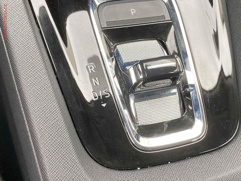 Škoda Octavia (2023) 1.0 TSi e-TEC, 1.maj,ČR - fotka 14 z 18