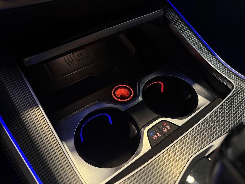 BMW X5 M50d HUD Vzduch H/K Tažné CZ - fotka 26 z 46