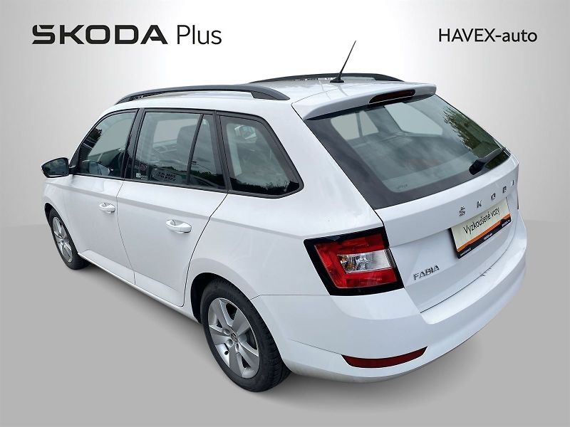 Škoda Fabia (2021) Combi 1.0 TSI Ambition + - fotka 28 z 29