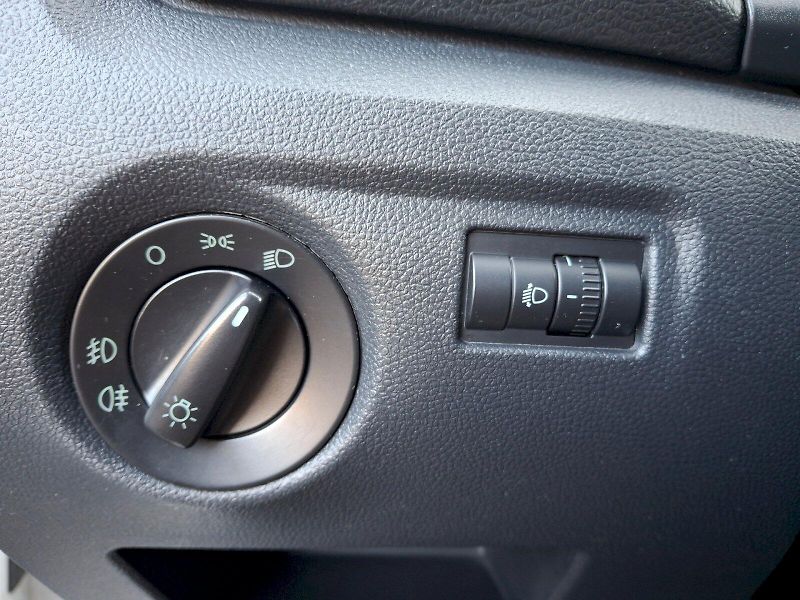 Škoda Fabia (2011) Sport 1,2TSi 63kW - fotka 24 z 28