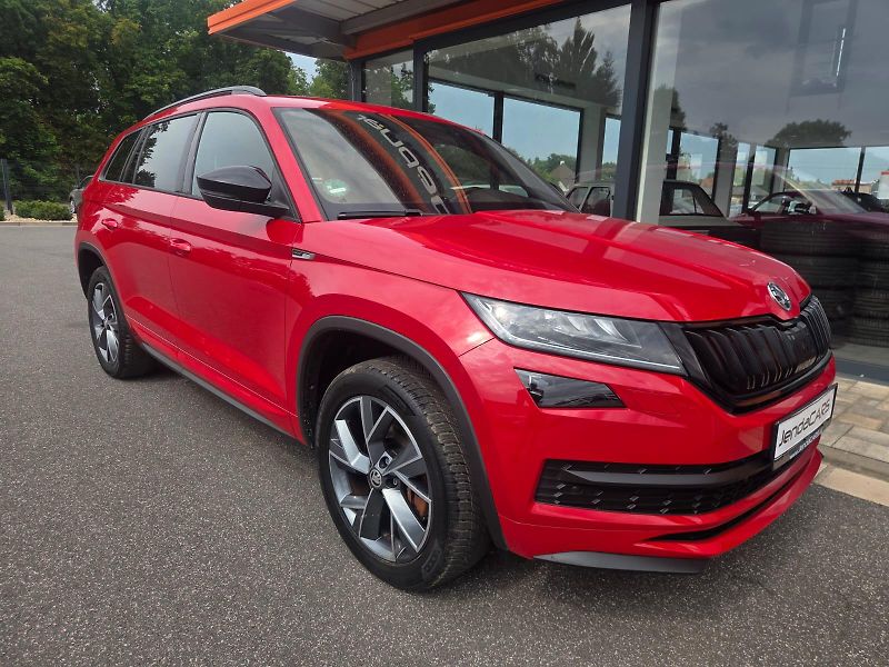 Škoda Kodiaq (2018) 2.0 TSI 4x4 SPORTLINE - fotka 3 z 10