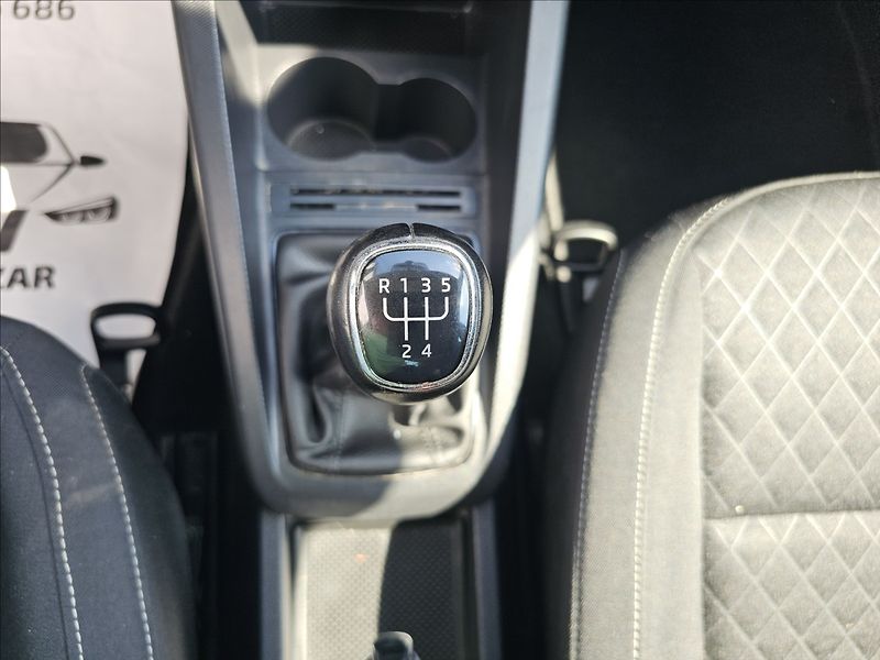 Škoda Fabia III 1,2TSi 66KW Drive - fotka 25 z 41