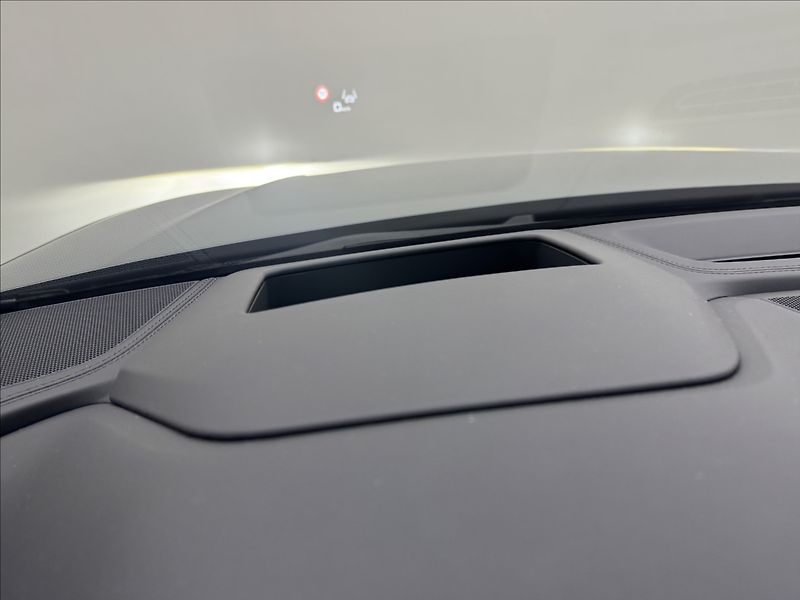 Audi Q8 3,0 S-LINE ZÁRUKA HUD B&O TZ - fotka 16 z 52