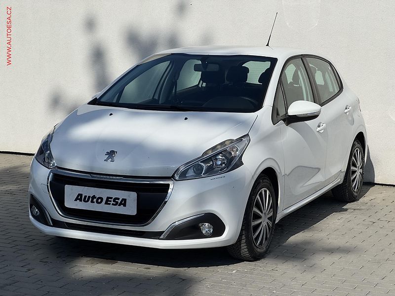 Peugeot 208 (2016) 1.2 PT, ČR, Active - fotka 3 z 14