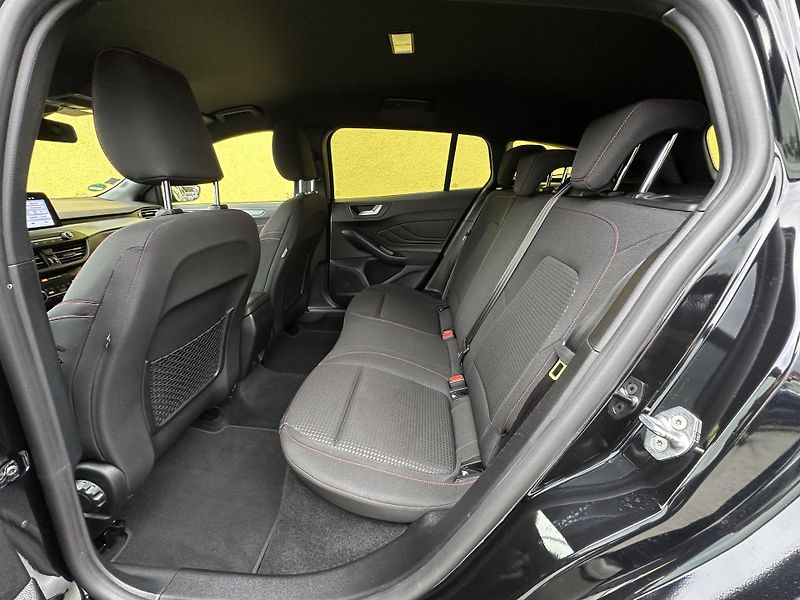 Ford Focus (2022) ST Line 1.0/92kW*1.Maj. *LED* - fotka 30 z 39