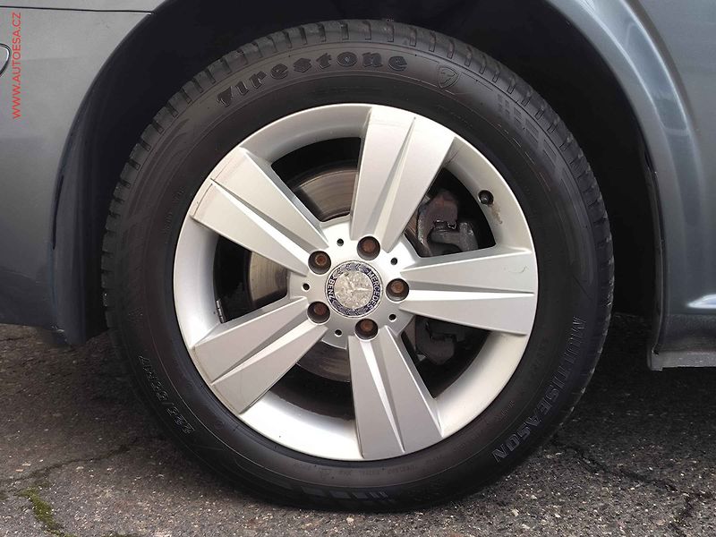 Mercedes-Benz Viano (2012) 3.0CDi L2, Trend, AT - fotka 21 z 22