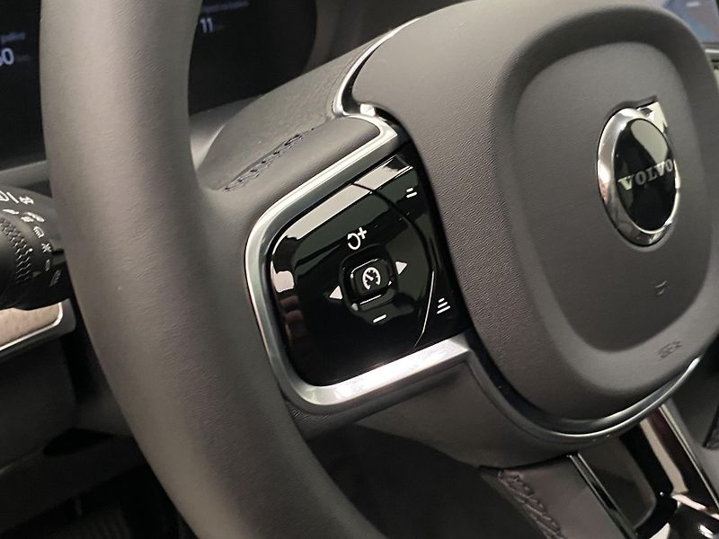 Volvo XC90 (2026) T8 AWD Plug-in BRIGHT ULTRA - fotka 29 z 76