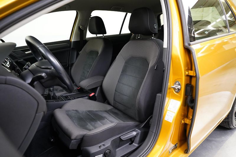 Volkswagen Golf - fotka 11 z 26