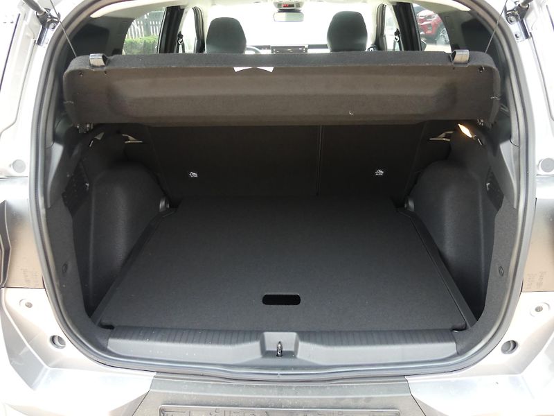 Citroën C3 Aircross (2026) PLUS TURBO 100 S&S MAN6 - fotka 11 z 20