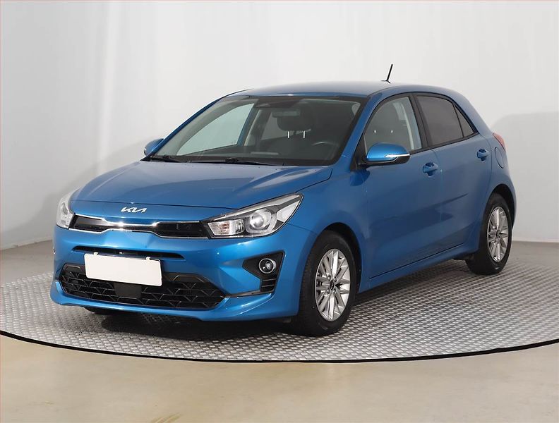 Kia Rio (2023) 1.0 T-GDI, Automat, Serv.kniha - fotka 2 z 18