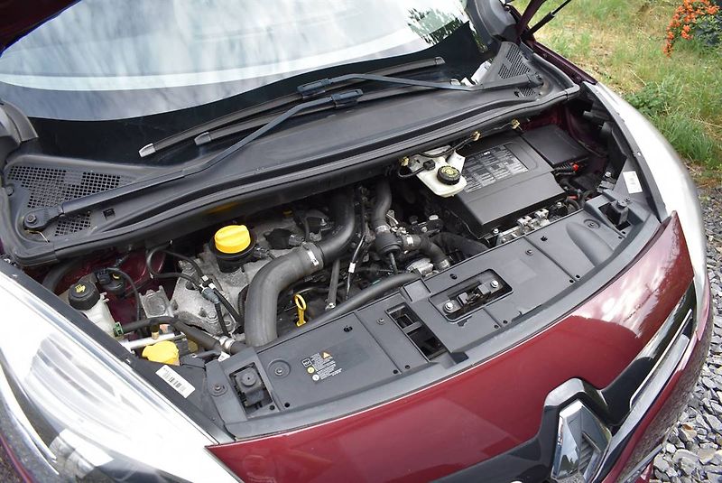 Renault Scénic 1,2 Tce PARIS,NAV,TZ,AKCE! - fotka 16 z 16