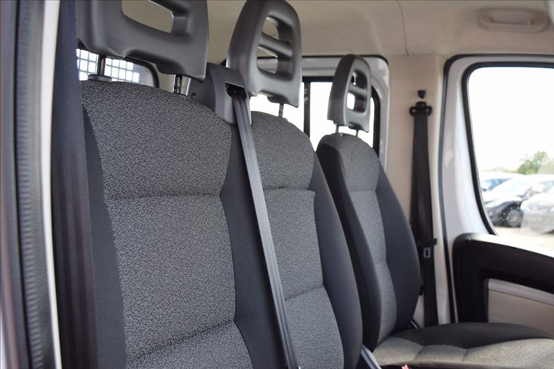 Fiat Ducato 2,3 MAXI 96KW VALNÍK 7MÍST - fotka 21 z 45