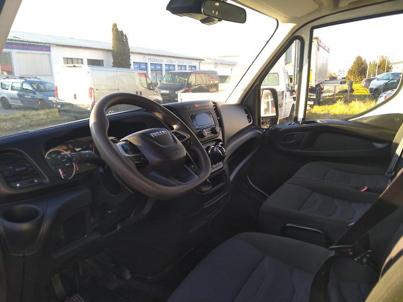 Iveco Daily 35S180 3,0L sklapec 3x - fotka 6 z 12