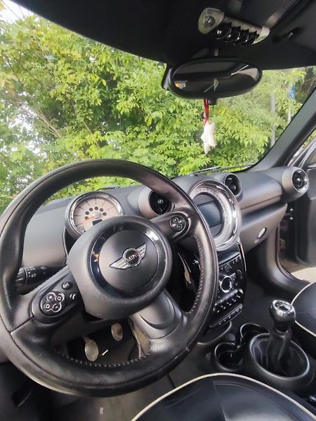 Mini Countryman 1.6 D 4X4 VYHŘ.SEDAD/PANORAMA - fotka 13 z 27