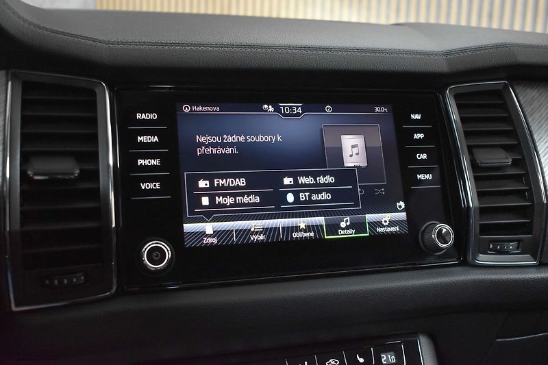 Škoda Kodiaq TDI 147kW 4x4*STYLE*TAŽNÉ*ČR 1 - fotka 27 z 42