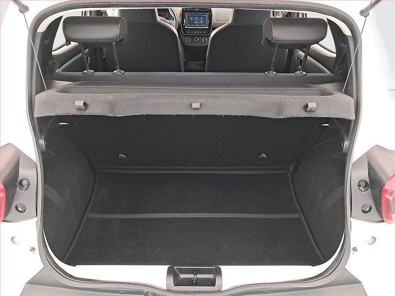 Dacia Spring (2022) Electric 45 (27 kWh), SoH 92% - fotka 14 z 21