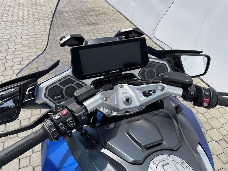 BMW (2026) R 1300 RT - fotka 15 z 17