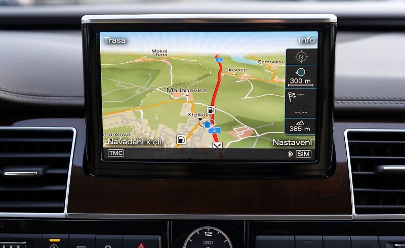 Audi A8 3.0 TDI Quattro/Tiptr./Matrix - fotka 40 z 48