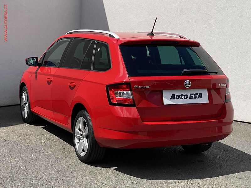 Škoda Fabia (2017) 1.0 TSi, Drive, +ALU - fotka 6 z 16