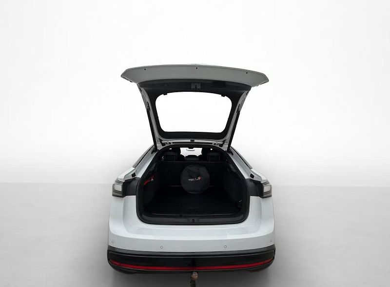 Volkswagen ID.7 Pro 360k Masáž Matrix HuD Pano - fotka 8 z 36