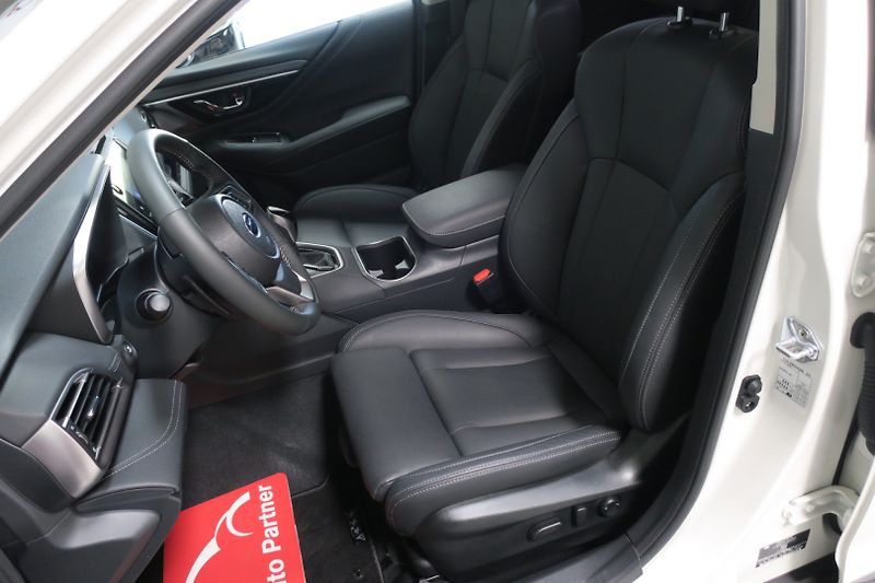 Subaru Outback (2025) 2.5i AWD Touring Tov. ZÁRUKA - fotka 10 z 50