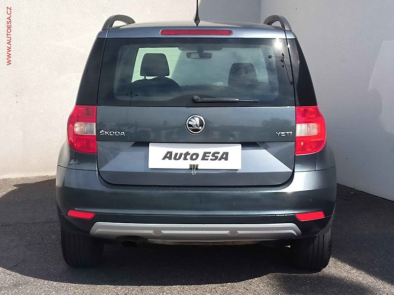Škoda Yeti (2016) 1.2 TSi, DSG, xenon - fotka 5 z 21